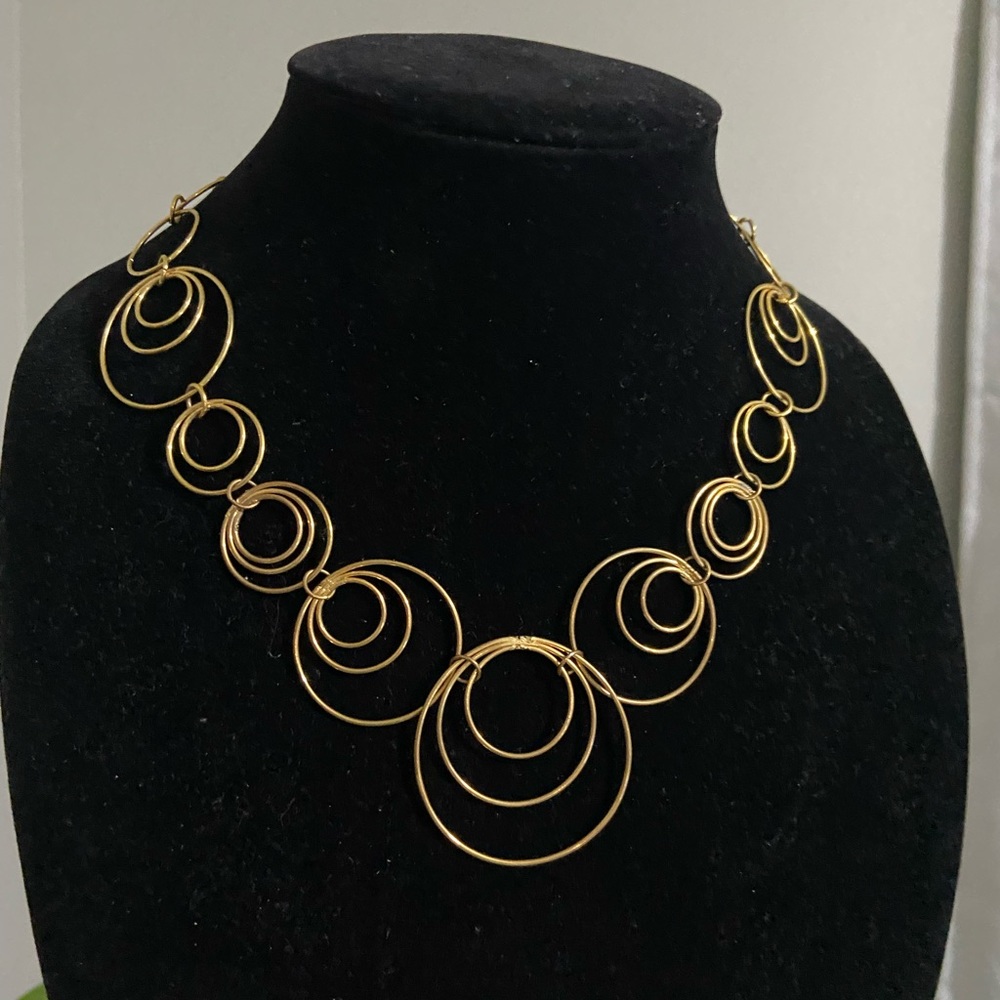 Daisy Fuentes Gold Circle Chain Necklace